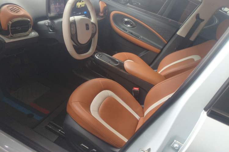 Used JAC Yiwei 3 2023 505km Pro