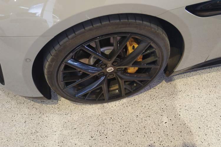 Used  SU7 2024 Four-Wheel Drive Ultra-Long Range Advanced Intelligent Driving Max Edition
