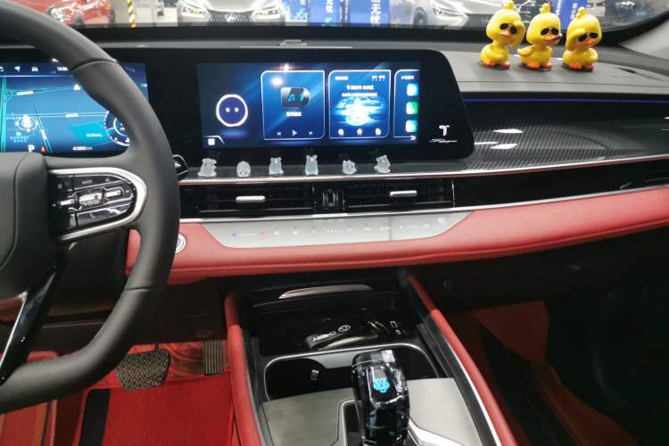 Used Chery Tiggo 7 PLUS 2023 1.6 TGDI DCT Flagship Version