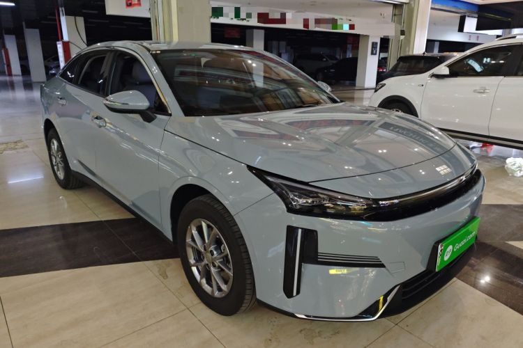 Used  L6 2025 EM-i 60km Launch Edition
