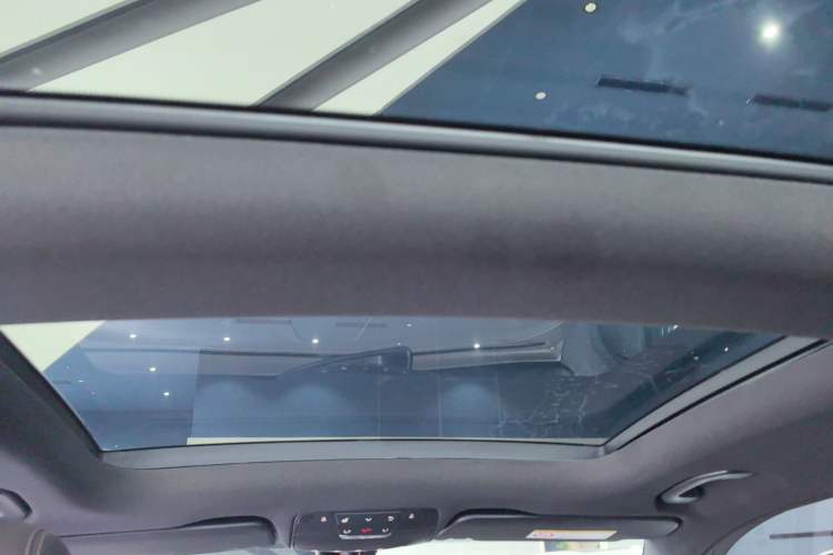 Used Mercedes-Benz GLC 2017 GLC 200 4MATIC
