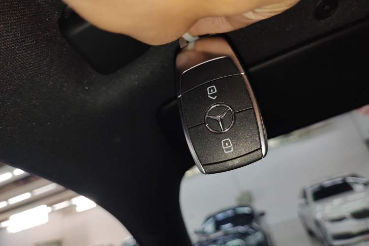 Used Mercedes-Benz GLB 2022 Second Facelift GLB 200 Fashion Edition