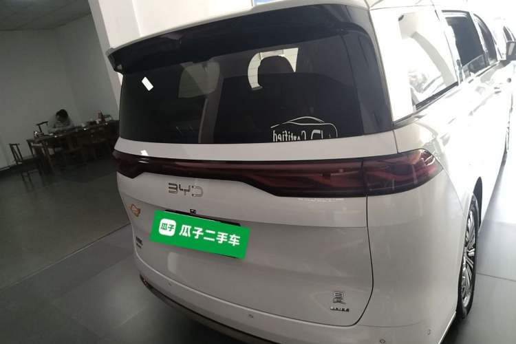 Used BYD Xia 2025 DM-i 1.5T 180km Beyond Edition
