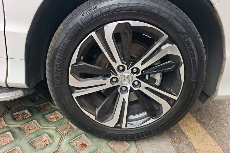 Used Honda UR-V 2017 370TURBO 2WD Prestige Edition China V
