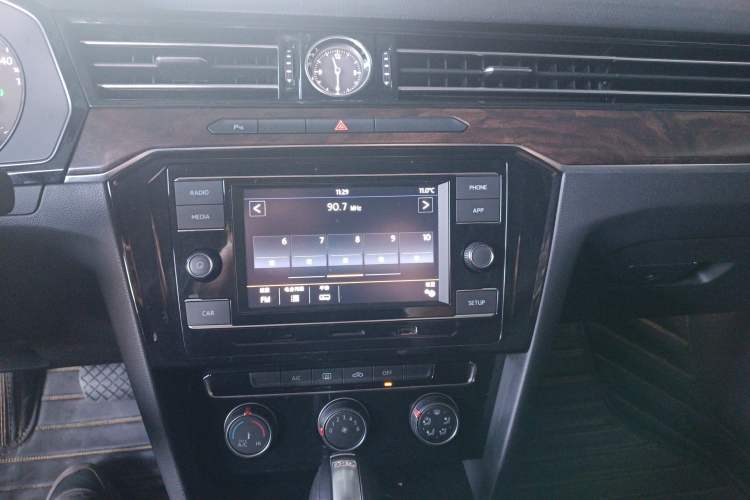 Used Volkswagen Magotan 2019 330TSI DSG Leading Model China VI Standard
