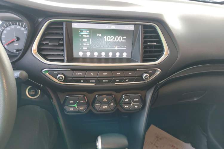 Used GAC Trumpchi GS4 2017 235T Automatic Two-Wheel Drive Luxury Smart Connectivity Version
