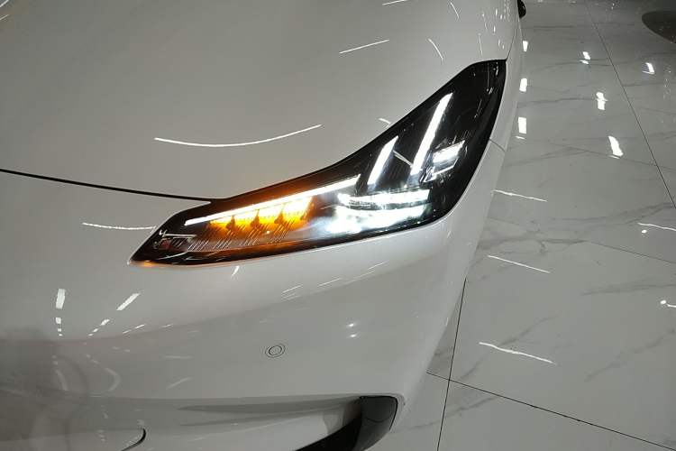 Used  GT 2024 Global Model 710 Ultra-High-Voltage LiDAR Edition
