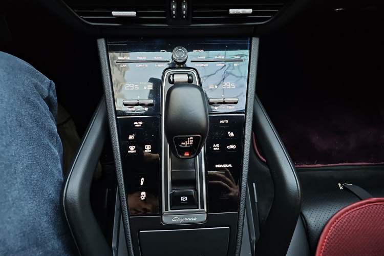 Used Porsche Cayenne E-Hybrid 2019 Cayenne E-Hybrid 2.0T