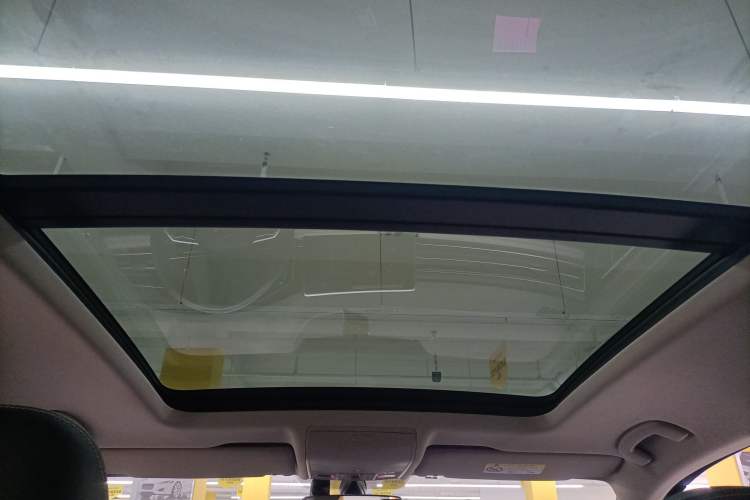 Used Volkswagen Tiguan L 2022 330TSI Automatic Two-Wheel Drive R-Line Enhanced Edition
