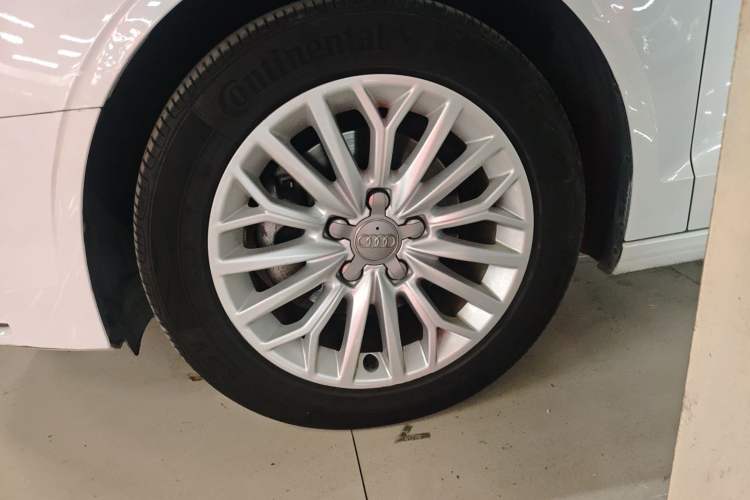 Used Audi A3 2016 Limousine 35 TFSI Prestige Edition
