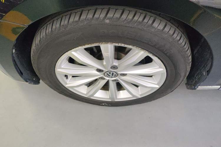 Used Volkswagen Magotan 2019 330TSI DSG Leading Model China VI Standard