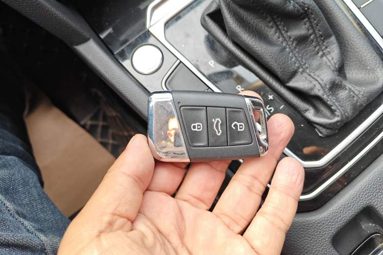 Used Volkswagen Magotan 2018 330TSI DSG Advanced Model
