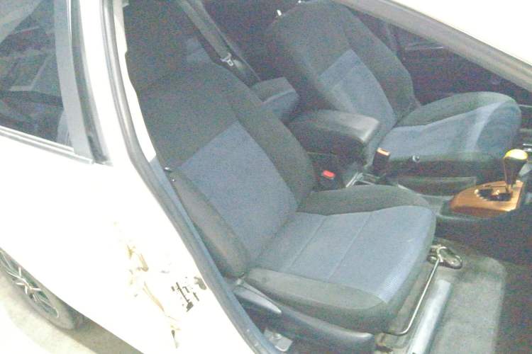 Used Toyota YARiS L 2017 1.5E CVT Dynamic Edition