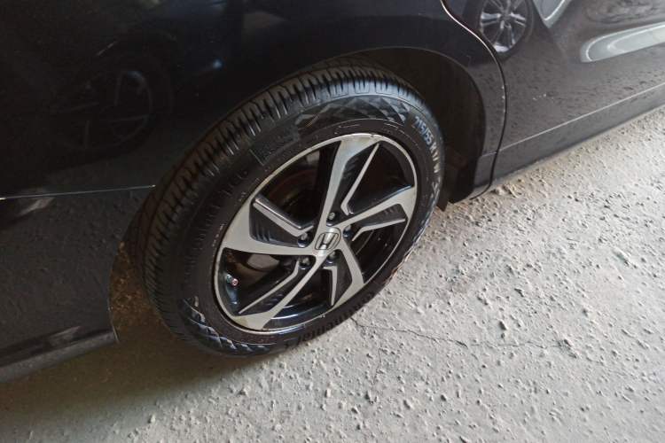 Used Honda Odyssey 2015 2.4L Smart Edition
