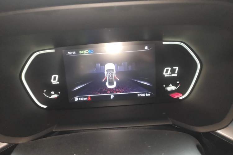 Used MG 5 2022 180 DVVT CVT Youth Luxury Edition
