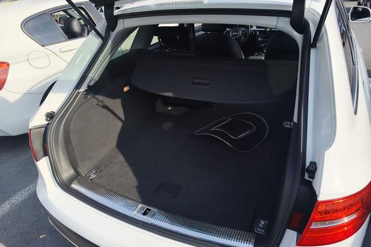 Used Audi A4 (Import) 2014 40 TFSI allroad quattro plus version
