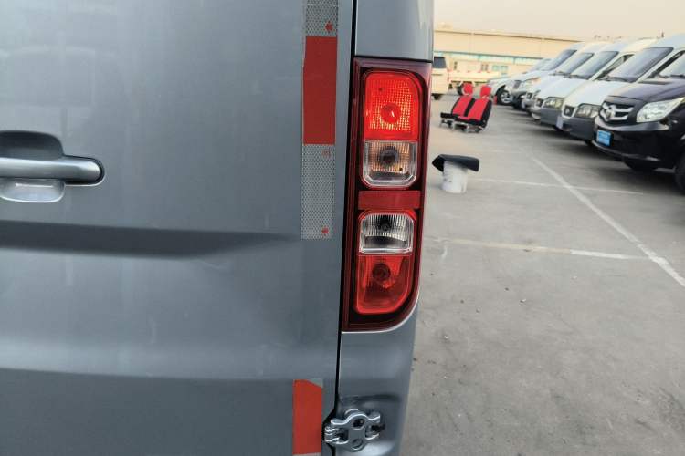 Used Wuling Yangguang 2024 300km Range Practical Window-Sealed Version 60kW
