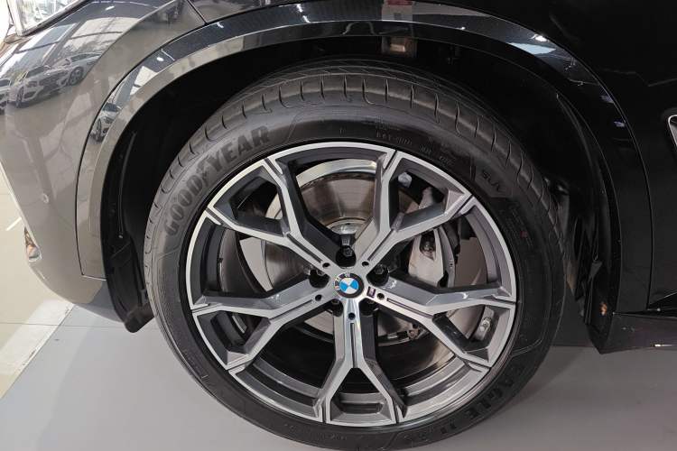 Used BMW X5 2022 Restyled xDrive 40Li M Sport Package
