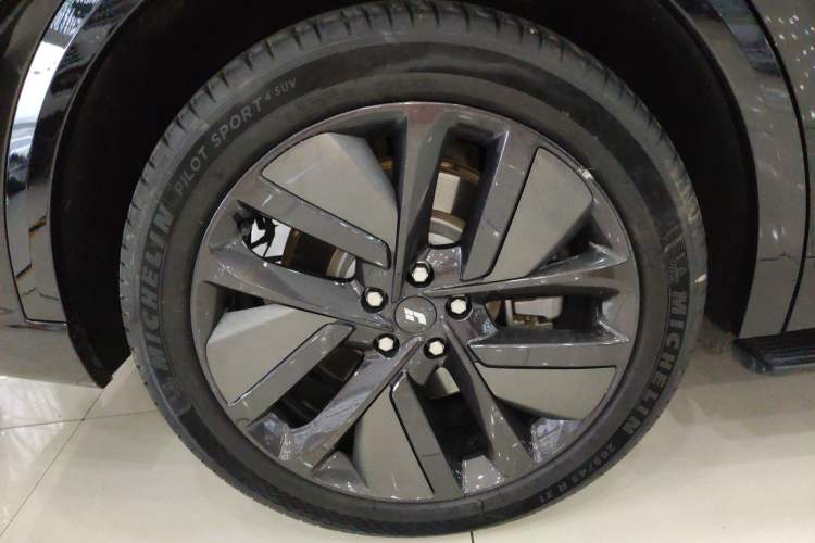 Used Li Auto L9 2023 Pro Model
