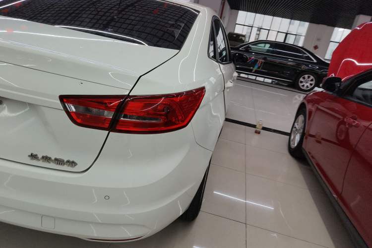 Used Ford Escort 2015 1.5L Automatic Comfort Model
