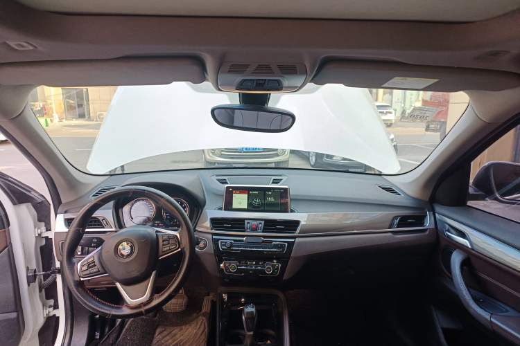 Used BMW X1 2019 xDrive20Li Luxury Model
