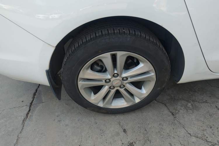 Used Chevrolet Cruze 2015 1.5L Automatic Fashion Navigation Edition
