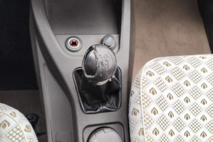 Used Wuling Hongguang 2015 1.2L S Base Model China V Standard