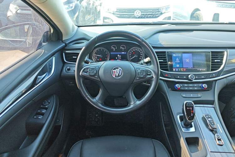 Used Buick LaCrosse 2022 652T Luxury Version
