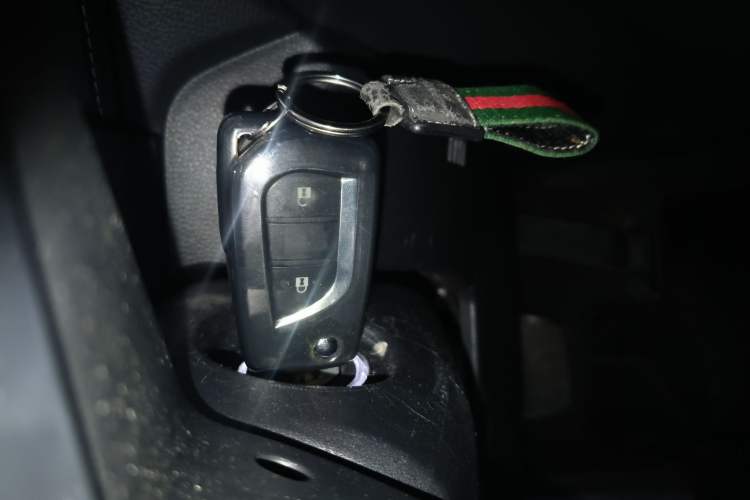 Used Toyota RAV4 2023 2.0L CVT Two-Wheel Drive Urban Edition
