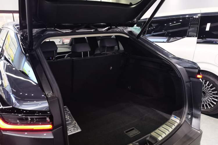 Used Lexus RZ 2023 450e All-Wheel-Drive Long-Range Version
