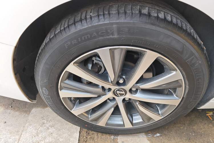 Used Lexus ES 2020 200 Excellence Edition