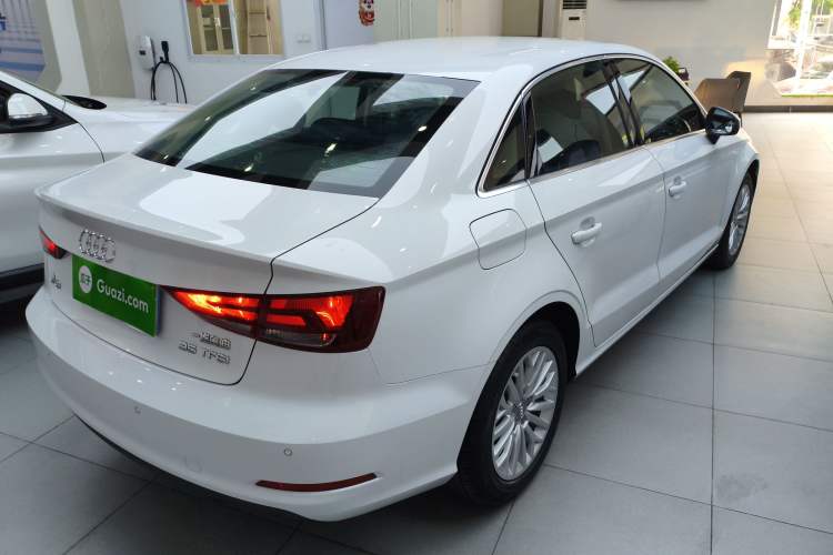 Used Audi A3 2016 Limousine 35 TFSI Ambition Edition
