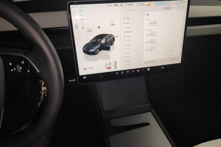 Used Tesla Model 3 2023 Long-Range All-Wheel-Drive Version