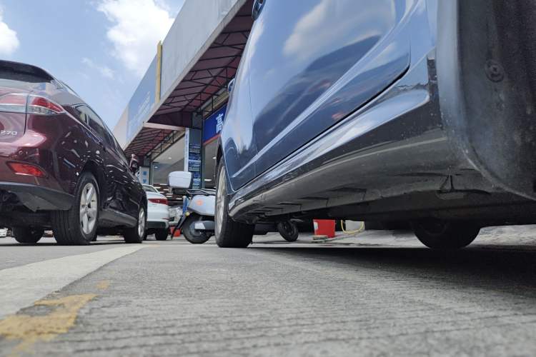 Used Suzuki Swift 2013 1.5L Automatic Standard Edition
