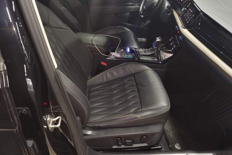 Used Volkswagen Passat 2019 380TSI Luxury Edition China VI Standard
