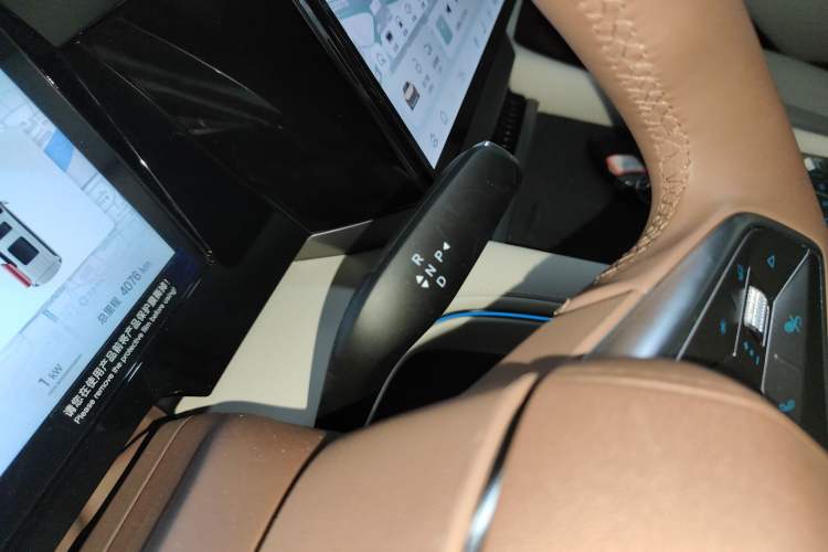 Used BYD Xia 2025 DM-i 1.5T 180km Excellence Model
