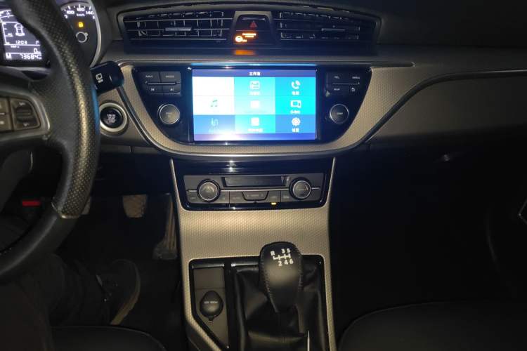 Used Geely Auto Emgrand GS 2016 Elegant Edition 1.8L Manual LingShang Model