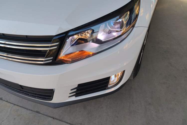 Used Volkswagen Tiguan 2015 1.8TSI Automatic Two-Wheel Drive Trend Edition