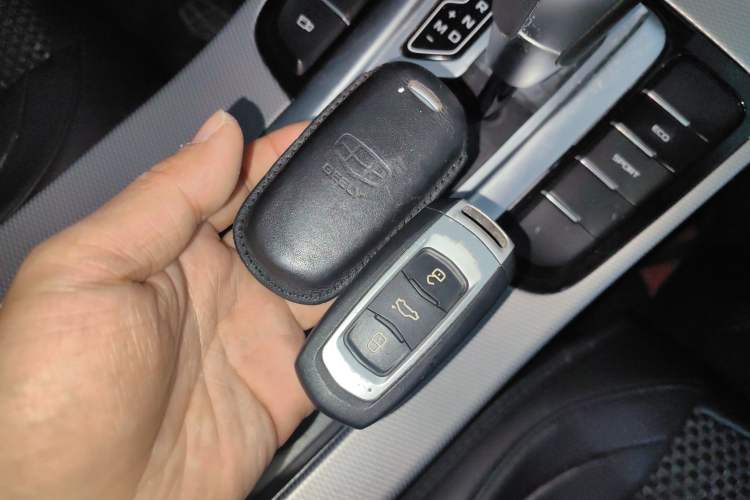 Used Geely Auto Emgrand GL 2018 1.4T DCT Elite Smart Connectivity Version
