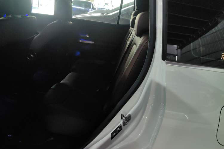 Used Mercedes-Benz GLB 2024 Refresh GLB 220 Dynamic Edition
