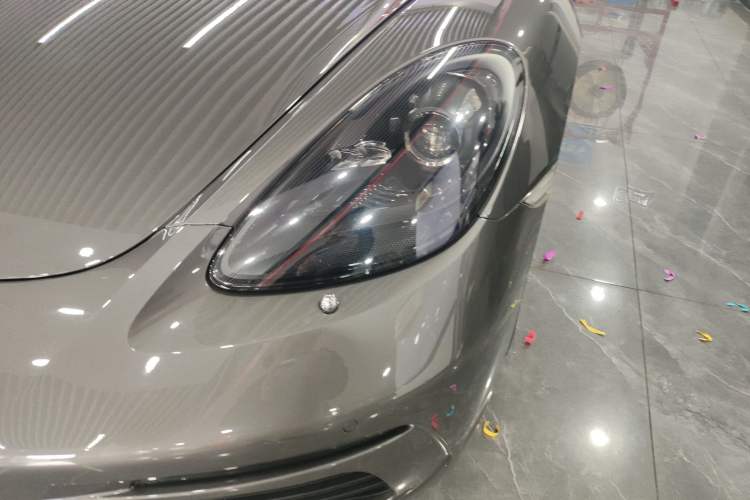 Used Porsche 718 2022 Boxster 2.0T
