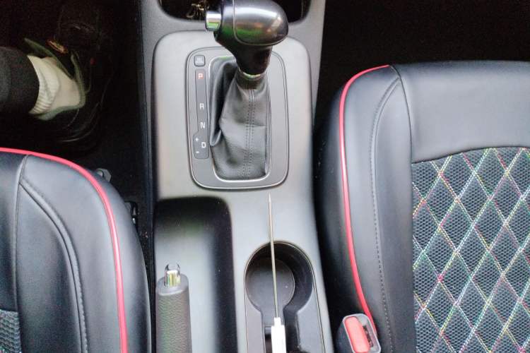 Used Kia K3 2015 1.6L Automatic GLS
