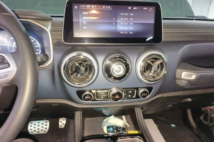 Used  BJ40 2020 2.0T Automatic Four-Wheel Drive Tribute Edition 2020 Xieke Version
