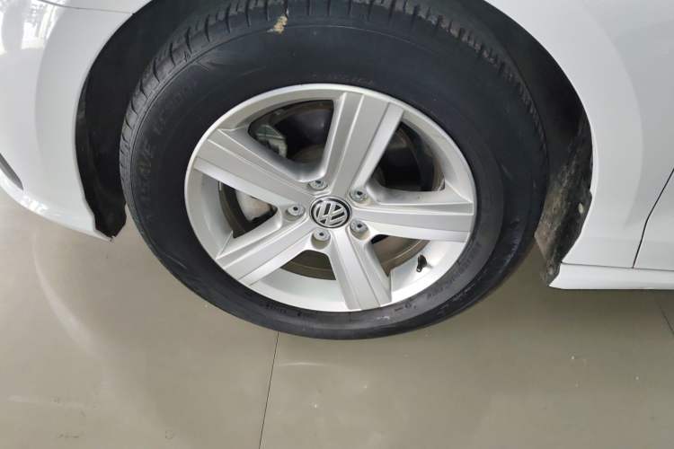 Used Volkswagen Lamando 2019 230TSI DSG Fashion Edition China V Standard