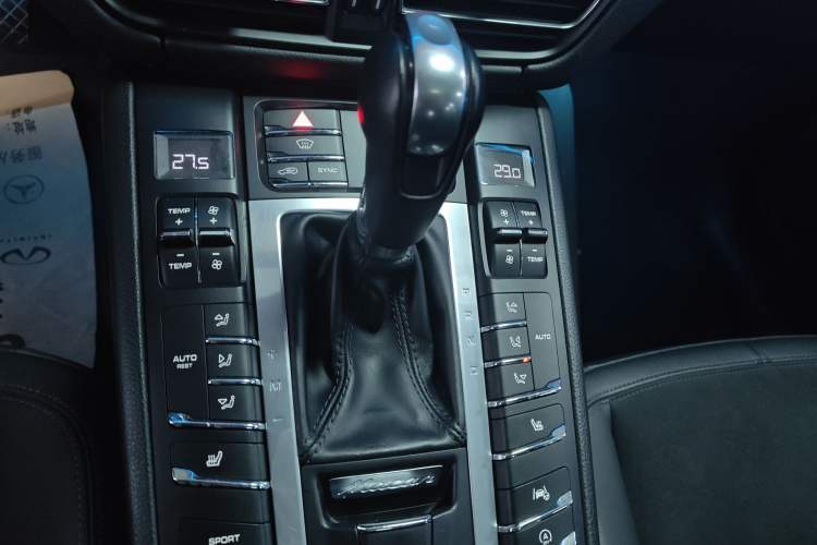 Used Porsche Macan 2018 Macan 2.0T