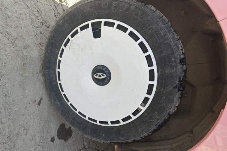 Used Chery QQ Ice Cream 2022 Taohuanxi Fragrant Peach Model
