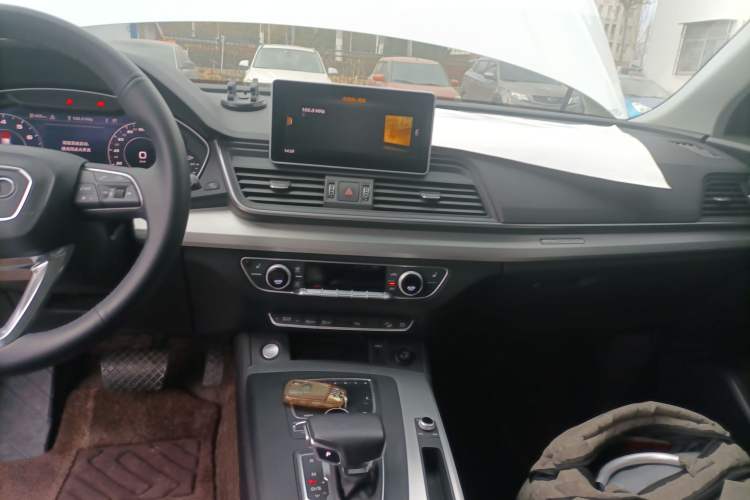 Used Audi Q5L 2020 Updated 40 TFSI Prestige Fashion Edition
