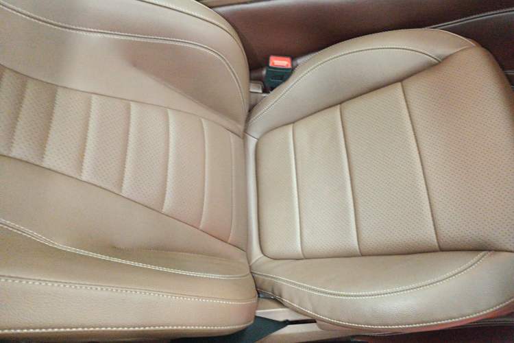 Used Mercedes-Benz E-Class 2022 Revised Version E 300 L Sporty and Stylish Edition