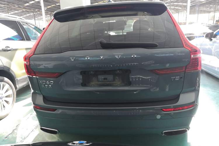 Used Volvo XC60 2019 T5 4x4 Smart & Dynamic Sport Edition China VI Standard
