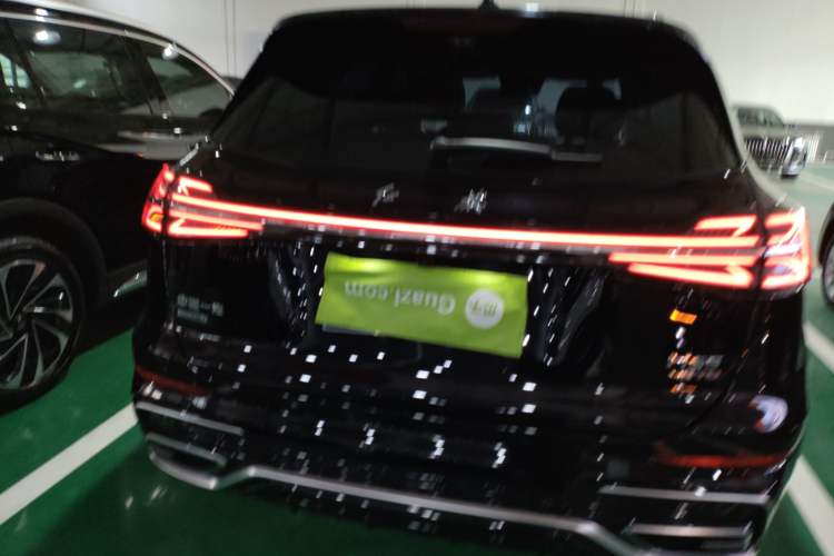 Used Hongqi HS5 2023 2.0T Four-Wheel Drive Flagship Pro Edition
